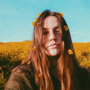 Meet your Posher, Caileigh